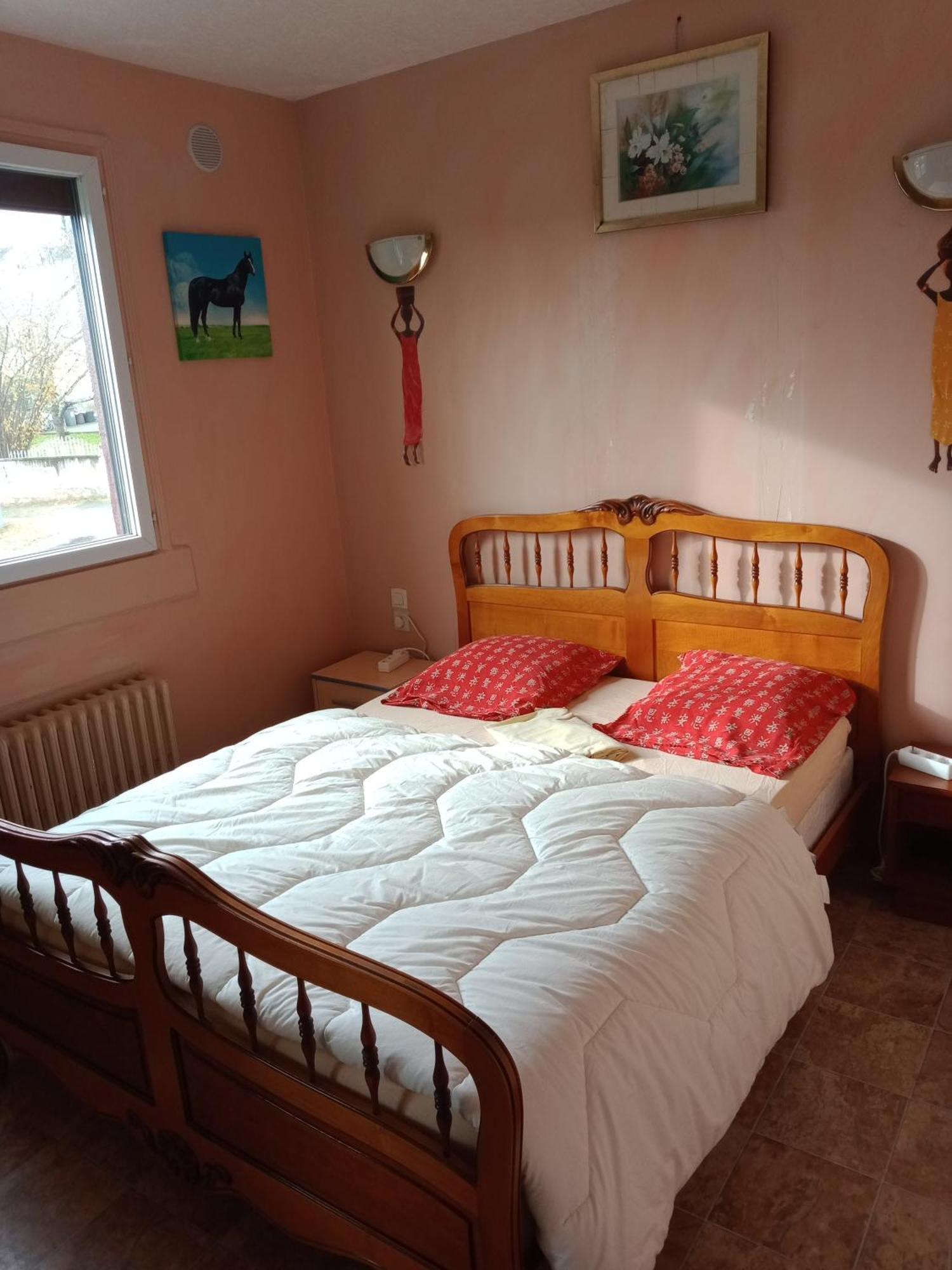 Maison Complete Montluçon Extérieur photo